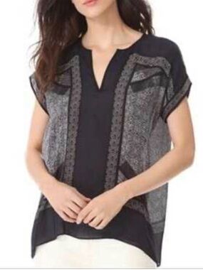 Vince 100% Silk Blouse XS Navy Geometric